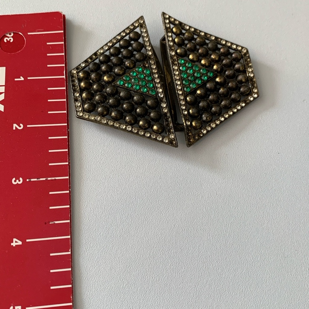 Antique or vintage Elegant Green and Gold Dress Belt Buckle for Costume Design - Picture 3 of 9
